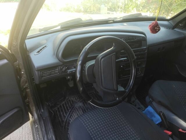 Коричневий ВАЗ Інша, об'ємом двигуна 1.6 л та пробігом 185 тис. км за 2000 $, фото 5 на Automoto.ua