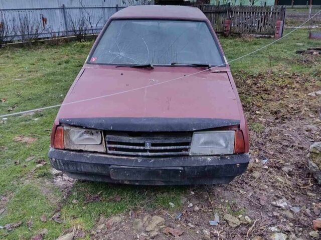 Красный ВАЗ Другая, объемом двигателя 0 л и пробегом 200 тыс. км за 357 $, фото 5 на Automoto.ua