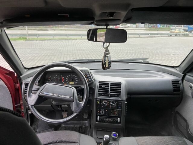 Червоний ВАЗ Інша, об'ємом двигуна 1.6 л та пробігом 252 тис. км за 1650 $, фото 5 на Automoto.ua