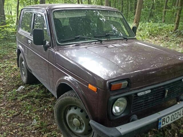 Красный ВАЗ Другая, объемом двигателя 1.7 л и пробегом 865 тыс. км за 4300 $, фото 2 на Automoto.ua