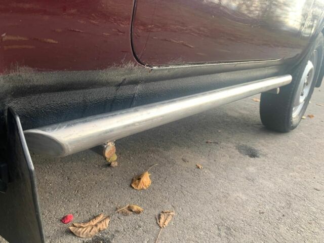 Красный ВАЗ Другая, объемом двигателя 1.7 л и пробегом 142 тыс. км за 5239 $, фото 13 на Automoto.ua