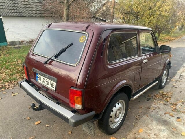 Красный ВАЗ Другая, объемом двигателя 1.7 л и пробегом 142 тыс. км за 5239 $, фото 3 на Automoto.ua