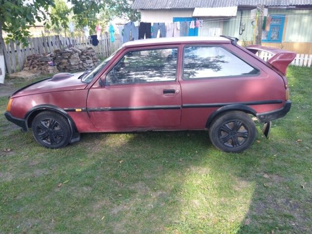 Красный ВАЗ Другая, объемом двигателя 2 л и пробегом 2 тыс. км за 700 $, фото 6 на Automoto.ua