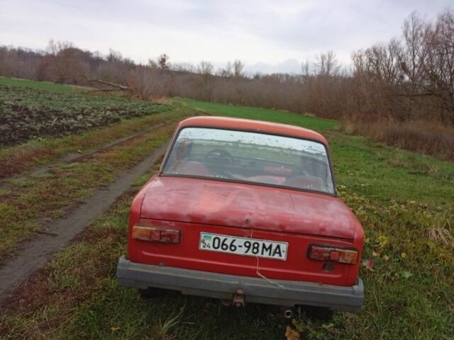 Красный ВАЗ Другая, объемом двигателя 1 л и пробегом 100 тыс. км за 203 $, фото 2 на Automoto.ua