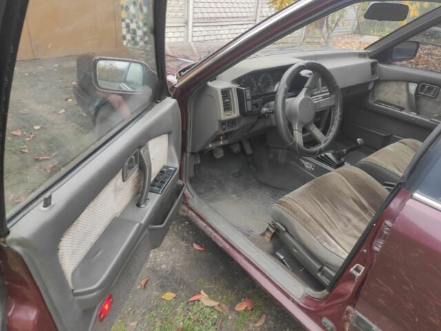 Красный ВАЗ Другая, объемом двигателя 2 л и пробегом 80 тыс. км за 570 $, фото 4 на Automoto.ua