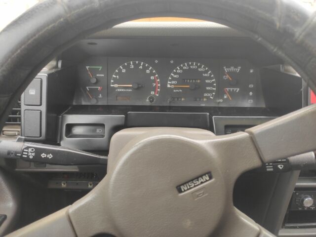 Красный ВАЗ Другая, объемом двигателя 2 л и пробегом 80 тыс. км за 570 $, фото 5 на Automoto.ua