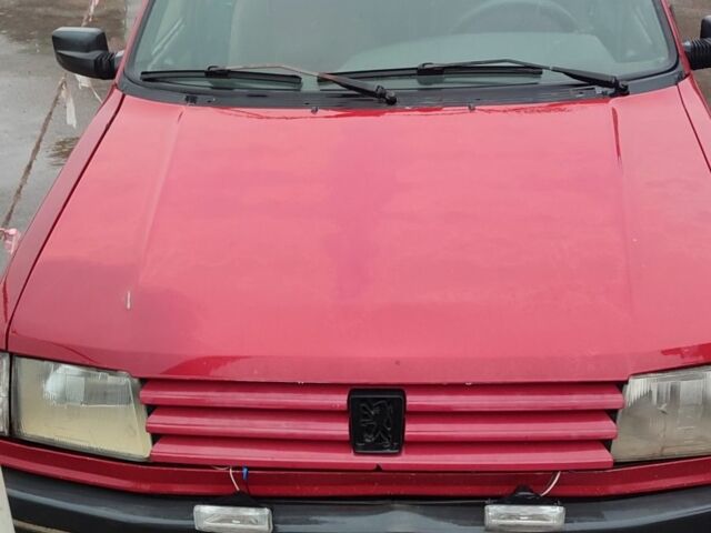 Красный ВАЗ Другая, объемом двигателя 1.1 л и пробегом 100 тыс. км за 400 $, фото 2 на Automoto.ua