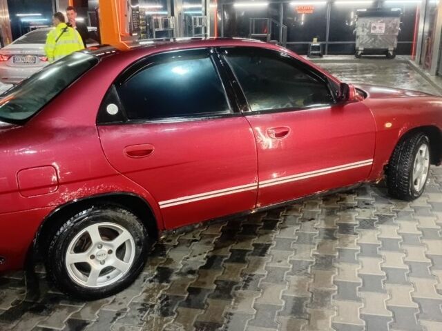 Красный ВАЗ Другая, объемом двигателя 1 л и пробегом 300 тыс. км за 1100 $, фото 2 на Automoto.ua