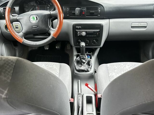 Червоний ВАЗ Інша, об'ємом двигуна 1.6 л та пробігом 209 тис. км за 3800 $, фото 7 на Automoto.ua