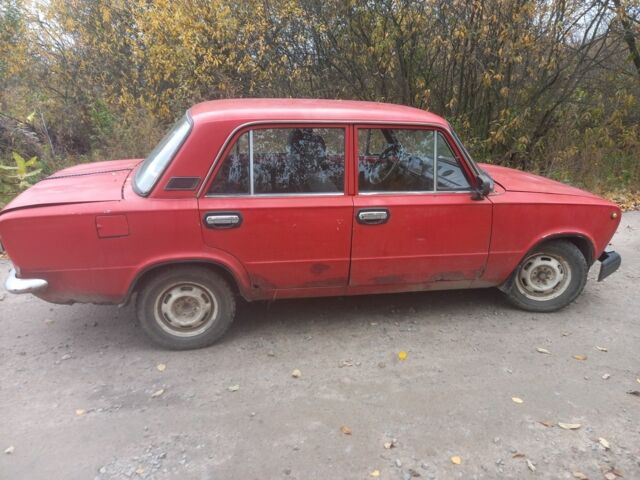 Красный ВАЗ Другая, объемом двигателя 1.5 л и пробегом 80 тыс. км за 310 $, фото 2 на Automoto.ua