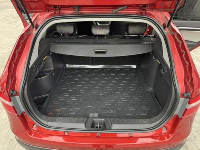 Червоний ВАЗ Інша, об'ємом двигуна 1.6 л та пробігом 64 тис. км за 11000 $, фото 4 на Automoto.ua