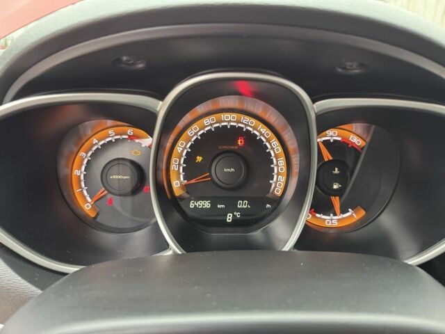 Червоний ВАЗ Інша, об'ємом двигуна 1.6 л та пробігом 64 тис. км за 11000 $, фото 7 на Automoto.ua