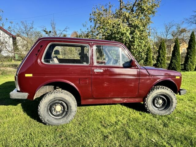 Червоний ВАЗ Інша, об'ємом двигуна 1.6 л та пробігом 180 тис. км за 2000 $, фото 6 на Automoto.ua