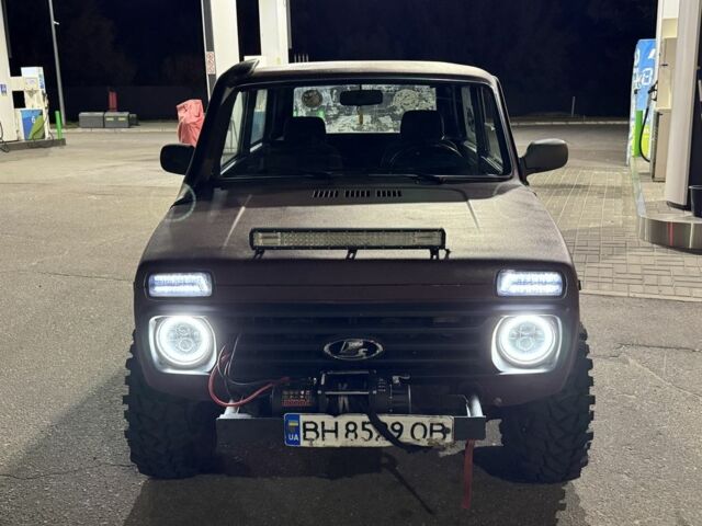 Червоний ВАЗ Інша, об'ємом двигуна 1.7 л та пробігом 222 тис. км за 2999 $, фото 4 на Automoto.ua