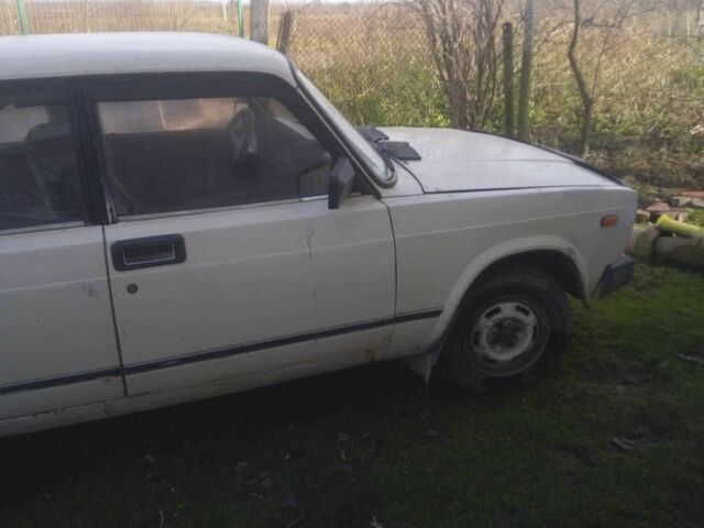 Желтый ВАЗ Другая, объемом двигателя 1.5 л и пробегом 1 тыс. км за 355 $, фото 3 на Automoto.ua