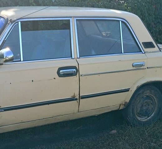 Жовтий ВАЗ Інша, об'ємом двигуна 1.3 л та пробігом 191 тис. км за 485 $, фото 2 на Automoto.ua