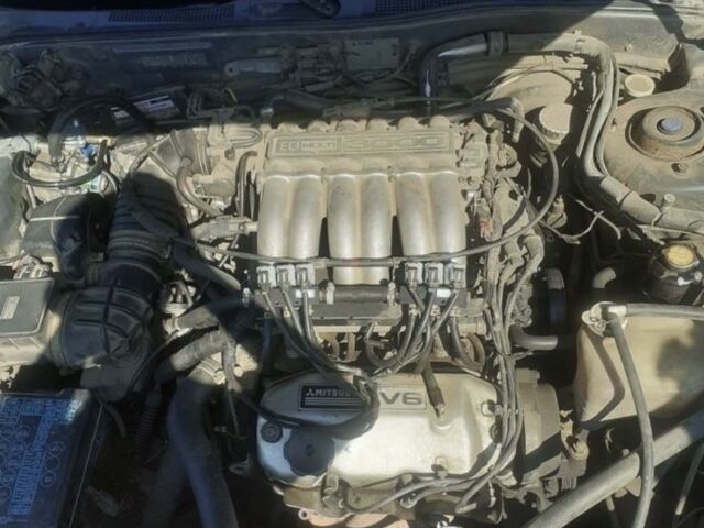 Серый ВАЗ Другая, объемом двигателя 3 л и пробегом 300 тыс. км за 1800 $, фото 4 на Automoto.ua