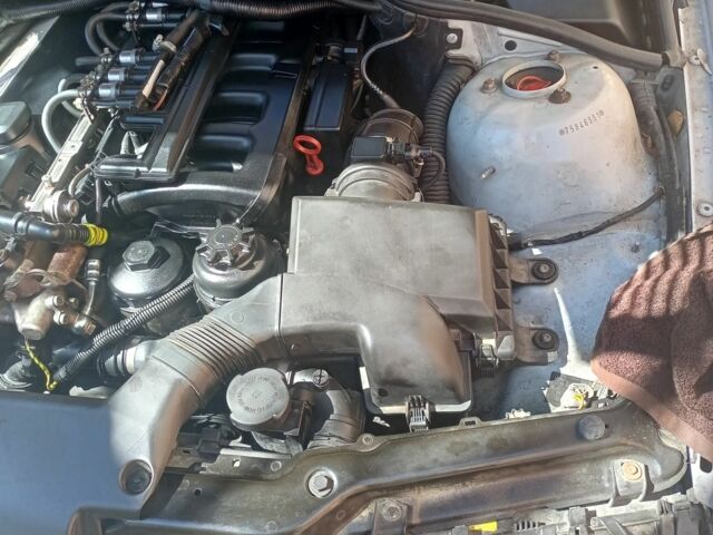 Серый ВАЗ Другая, объемом двигателя 2 л и пробегом 246 тыс. км за 3750 $, фото 1 на Automoto.ua