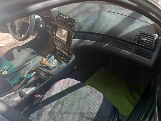 Серый ВАЗ Другая, объемом двигателя 2 л и пробегом 246 тыс. км за 3750 $, фото 7 на Automoto.ua