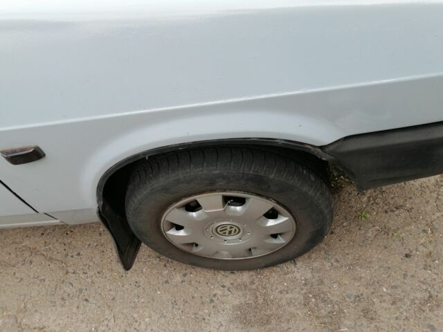 Серый ВАЗ Другая, объемом двигателя 1.5 л и пробегом 242 тыс. км за 1000 $, фото 2 на Automoto.ua