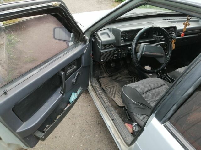 Серый ВАЗ Другая, объемом двигателя 1.5 л и пробегом 242 тыс. км за 1000 $, фото 3 на Automoto.ua