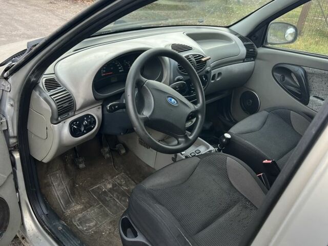 Серый ВАЗ Другая, объемом двигателя 1.6 л и пробегом 352 тыс. км за 1750 $, фото 5 на Automoto.ua