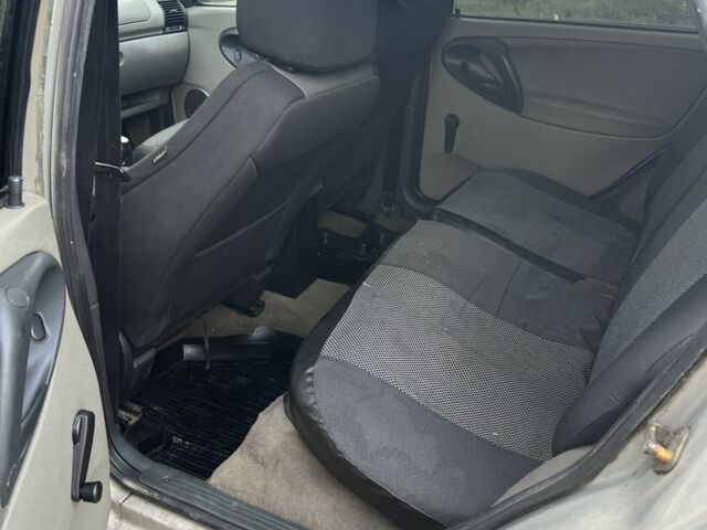 Серый ВАЗ Другая, объемом двигателя 1.6 л и пробегом 352 тыс. км за 1750 $, фото 6 на Automoto.ua