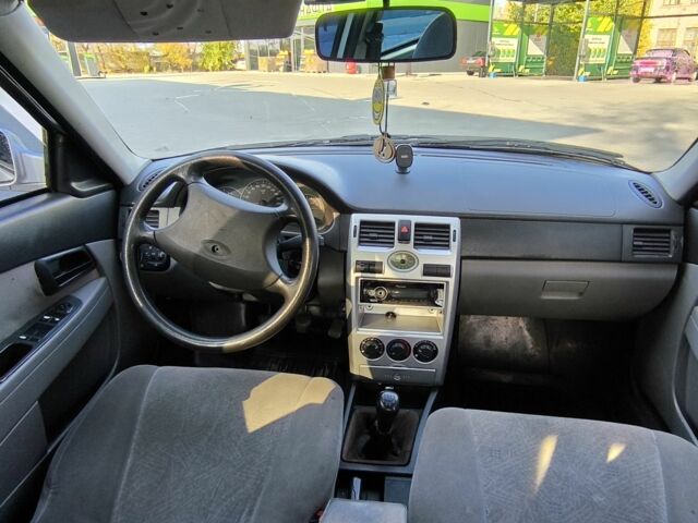 Серый ВАЗ Другая, объемом двигателя 1 л и пробегом 230 тыс. км за 1600 $, фото 4 на Automoto.ua