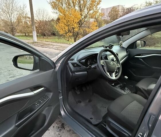 Серый ВАЗ Другая, объемом двигателя 1.6 л и пробегом 42 тыс. км за 9800 $, фото 9 на Automoto.ua