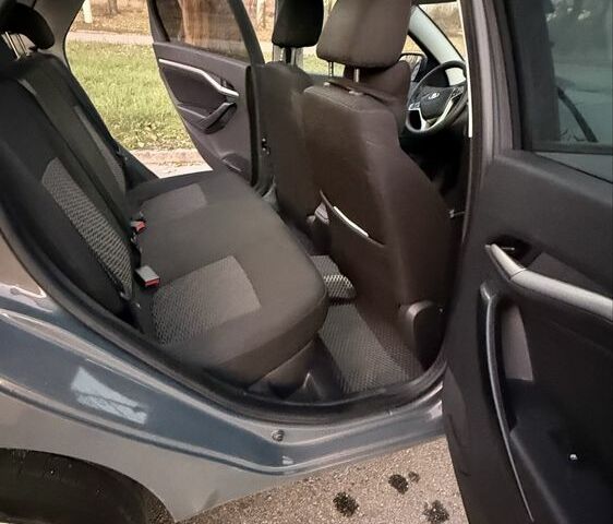 Серый ВАЗ Другая, объемом двигателя 1.6 л и пробегом 42 тыс. км за 9800 $, фото 12 на Automoto.ua