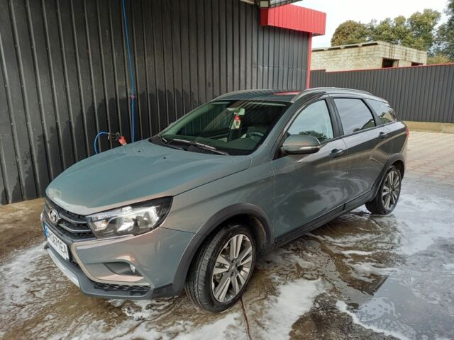 Серый ВАЗ Другая, объемом двигателя 1.8 л и пробегом 78 тыс. км за 11033 $, фото 4 на Automoto.ua