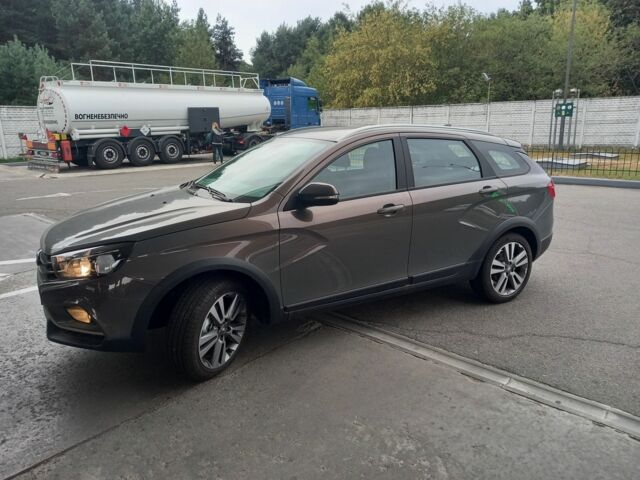 Серый ВАЗ Другая, объемом двигателя 1.8 л и пробегом 78 тыс. км за 11033 $, фото 1 на Automoto.ua