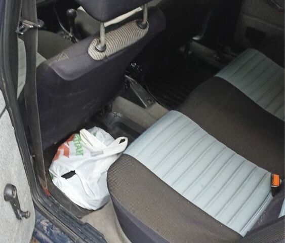 Синий ВАЗ Другая, объемом двигателя 1.3 л и пробегом 1000 тыс. км за 700 $, фото 2 на Automoto.ua