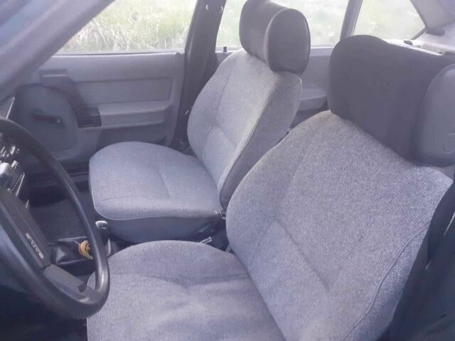 Синий ВАЗ Другая, объемом двигателя 1.5 л и пробегом 300 тыс. км за 650 $, фото 3 на Automoto.ua