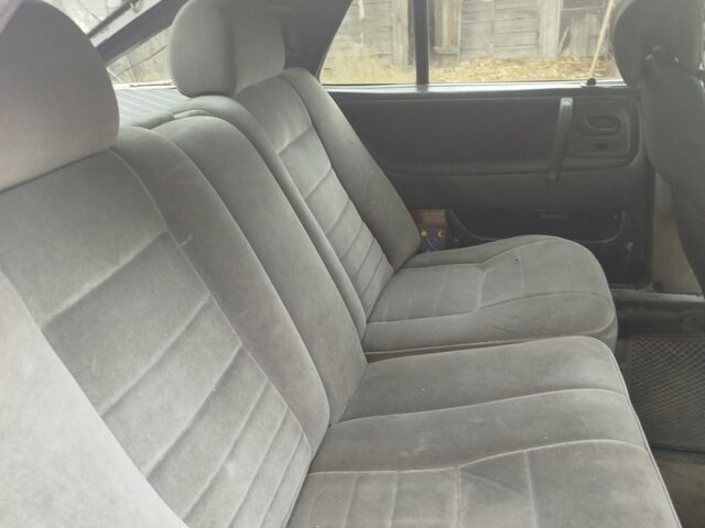 Синий ВАЗ Другая, объемом двигателя 2 л и пробегом 150 тыс. км за 1799 $, фото 6 на Automoto.ua