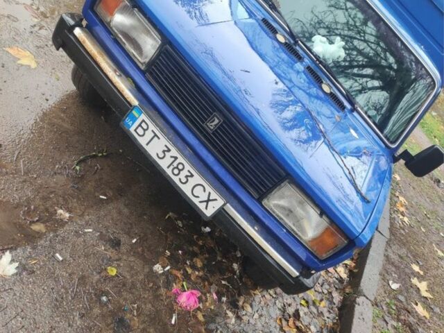 Синий ВАЗ Другая, объемом двигателя 1.6 л и пробегом 255 тыс. км за 1050 $, фото 1 на Automoto.ua