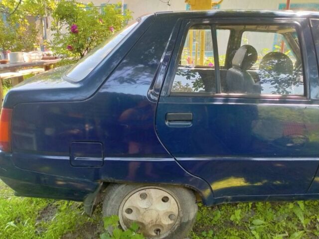 Синий ВАЗ Другая, объемом двигателя 1 л и пробегом 120 тыс. км за 600 $, фото 1 на Automoto.ua