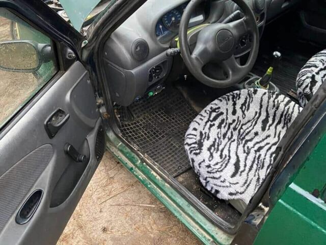 Зеленый ВАЗ Другая, объемом двигателя 1.4 л и пробегом 180 тыс. км за 850 $, фото 2 на Automoto.ua