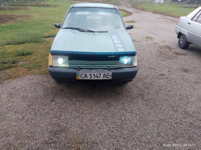 Зеленый ВАЗ Другая, объемом двигателя 1.2 л и пробегом 236 тыс. км за 716 $, фото 2 на Automoto.ua