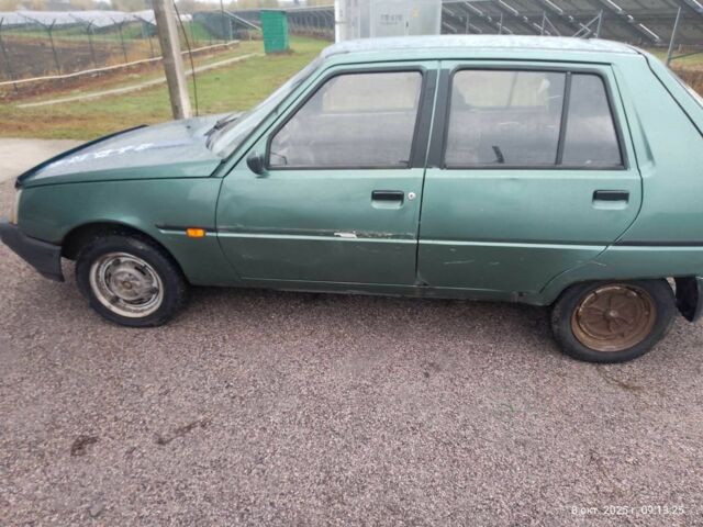 Зеленый ВАЗ Другая, объемом двигателя 1.2 л и пробегом 236 тыс. км за 716 $, фото 5 на Automoto.ua