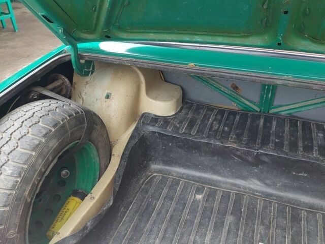 Зеленый ВАЗ Другая, объемом двигателя 0 л и пробегом 110 тыс. км за 900 $, фото 7 на Automoto.ua