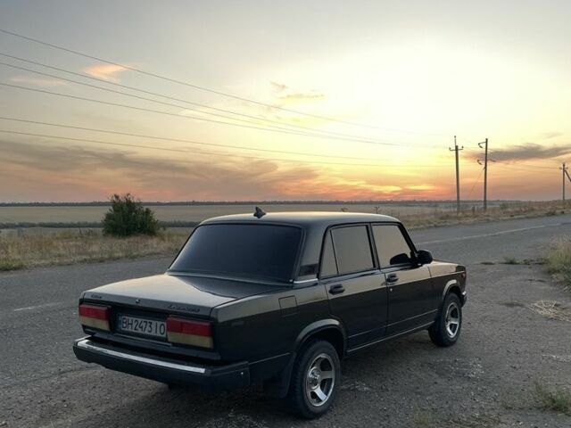 Зеленый ВАЗ Другая, объемом двигателя 2.45 л и пробегом 600 тыс. км за 1500 $, фото 1 на Automoto.ua