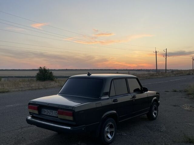 Зеленый ВАЗ Другая, объемом двигателя 2.45 л и пробегом 600 тыс. км за 1500 $, фото 2 на Automoto.ua