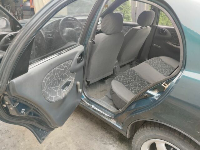 Зеленый ВАЗ Другая, объемом двигателя 1.3 л и пробегом 239 тыс. км за 1300 $, фото 6 на Automoto.ua