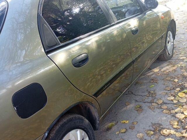 Зелений ВАЗ Інша, об'ємом двигуна 1.3 л та пробігом 273 тис. км за 1671 $, фото 3 на Automoto.ua