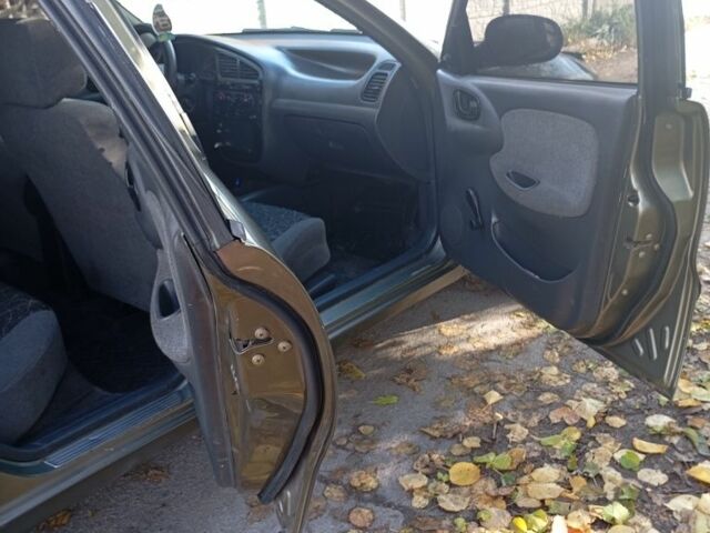 Зелений ВАЗ Інша, об'ємом двигуна 1.3 л та пробігом 273 тис. км за 1671 $, фото 7 на Automoto.ua