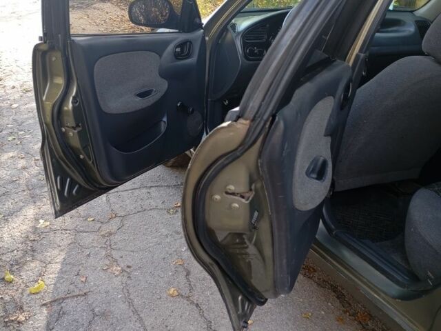 Зелений ВАЗ Інша, об'ємом двигуна 1.3 л та пробігом 273 тис. км за 1671 $, фото 9 на Automoto.ua