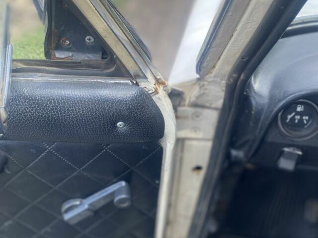 Бежевый ВАЗ Гранта, объемом двигателя 1.3 л и пробегом 100 тыс. км за 357 $, фото 2 на Automoto.ua