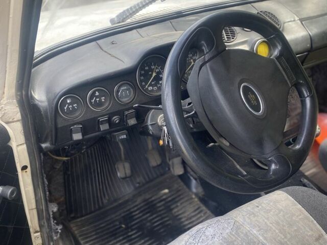 Бежевый ВАЗ Гранта, объемом двигателя 1.3 л и пробегом 100 тыс. км за 357 $, фото 1 на Automoto.ua