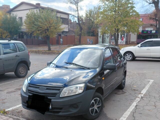 ВАЗ Гранта 2012 у Умани на Automoto.ua Чорний ВАЗ Гранта, об'ємом двигуна 1.5 л та пробігом 174 тис. км за 1800 $, фото 7 на Automoto.ua